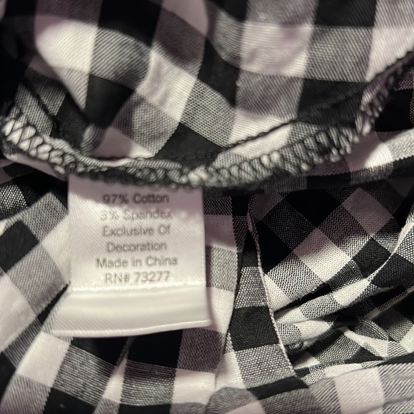 So black and white top - Picture 5 of 6